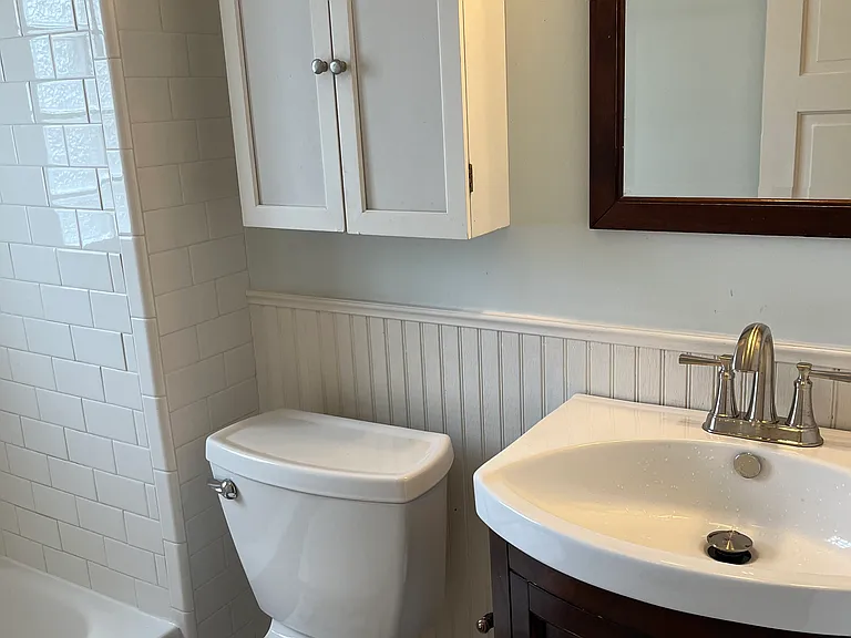 1209 Benton Ave #1 — Photo 13