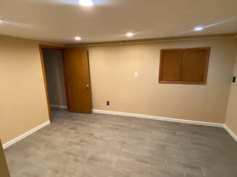 78 Long Meadow Ave — Photo 12