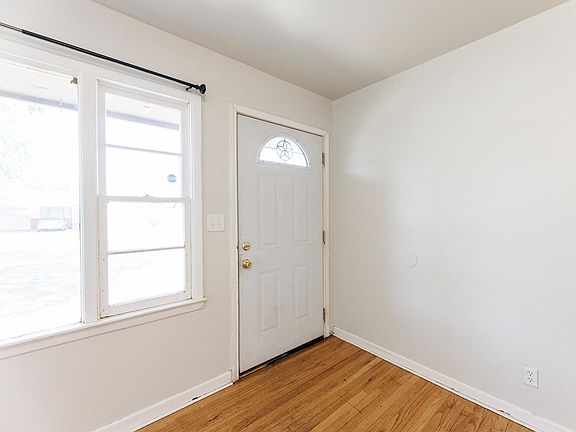 4th image of 4503 43rd St
