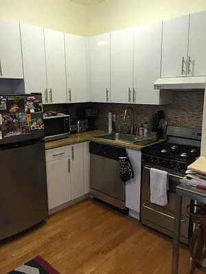 Rented by Flatiron Real Estate Advisors LLC | media 17