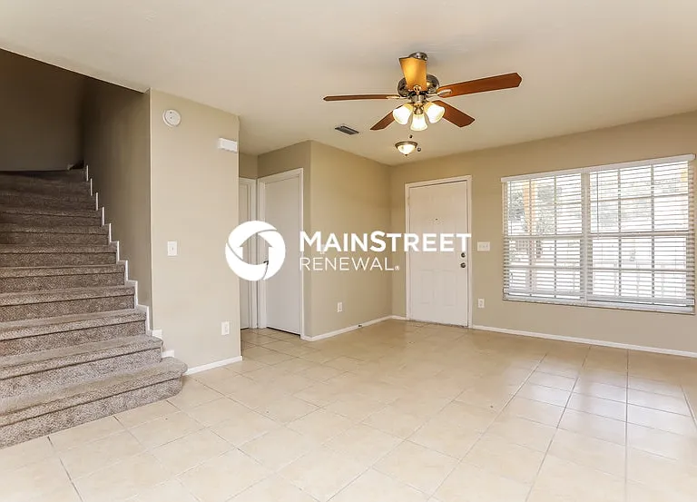 1631 Callie Ct — Photo 6