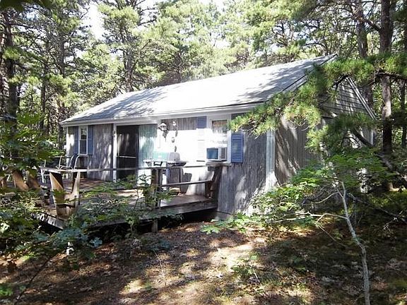 2nd image of 40 Bartlett Road