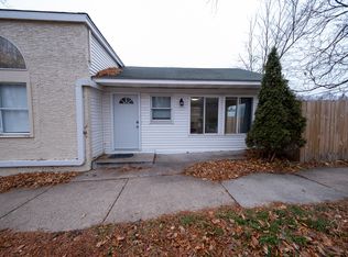 1416 Hazel St N UNIT 2, Saint Paul, MN 55119