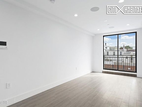 2nd image of 198 19th St APT 3E