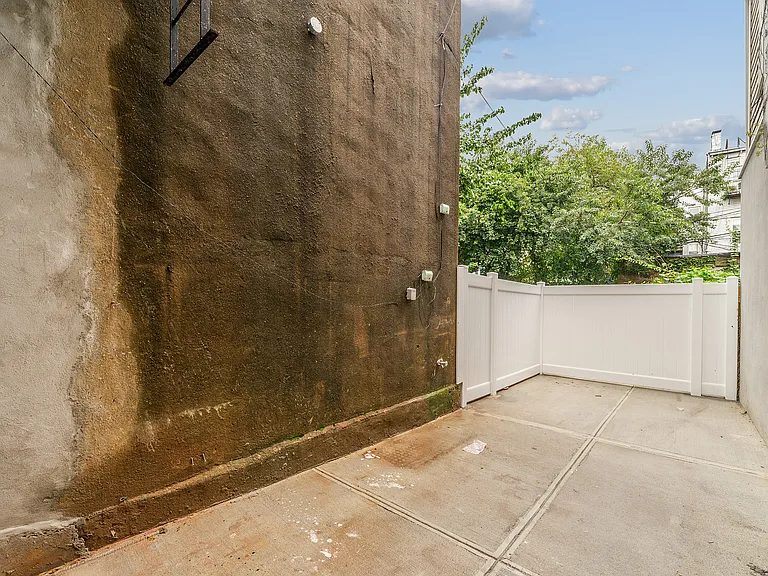 1815 Woodbine St #1C — Photo 15