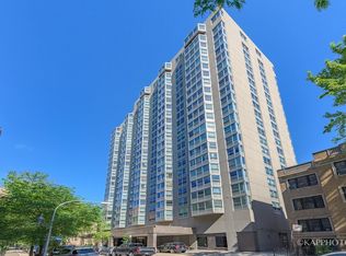 720 W Gordon Ter APT 12A, Chicago, IL 60613