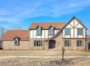 1791 Rose Ct, Wheaton, IL 60189