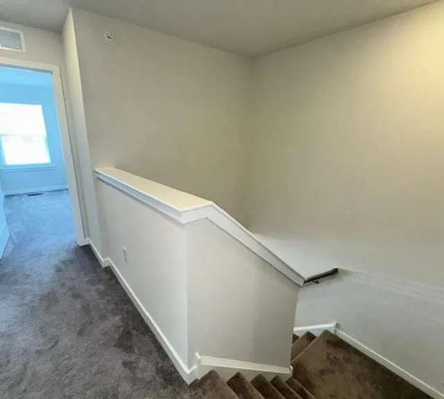 75 Continental Way — Photo 21