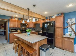 4028 15th St, Des Moines, IA 50313