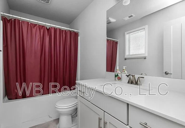 4736 NW 167th St — Photo 19