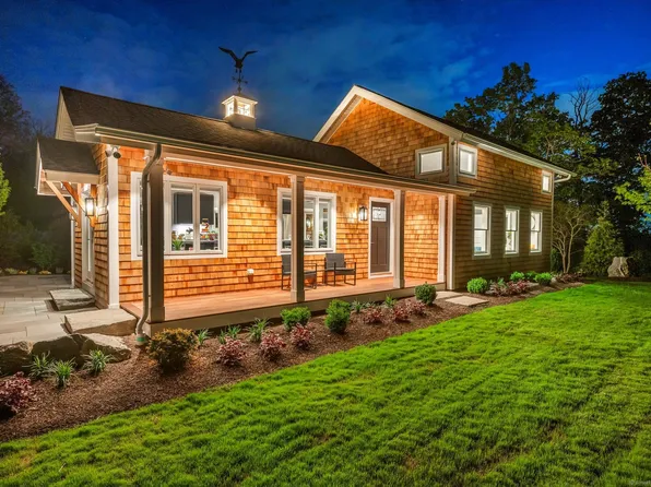 49 West Cotton Hill Road, Portland, CT 06480