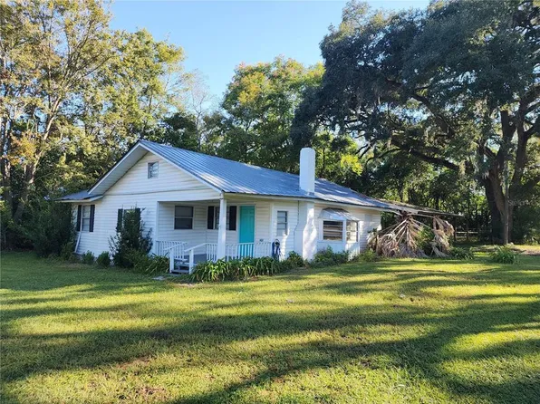 220 SE 2 SE 2nd St, Trenton, FL 32693
