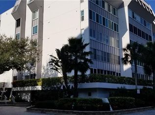 1255 E Peppertree Dr APT 501, Sarasota, FL 34242