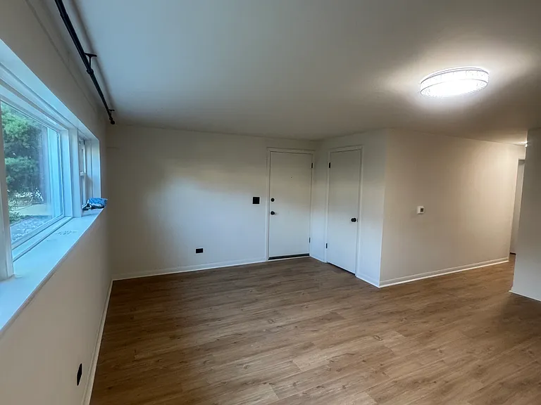 8536 W Berwyn Ave #G — Photo 3