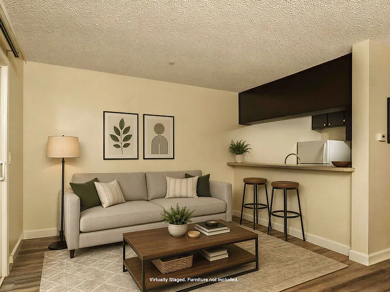Mission Village Apartments — Photo 14