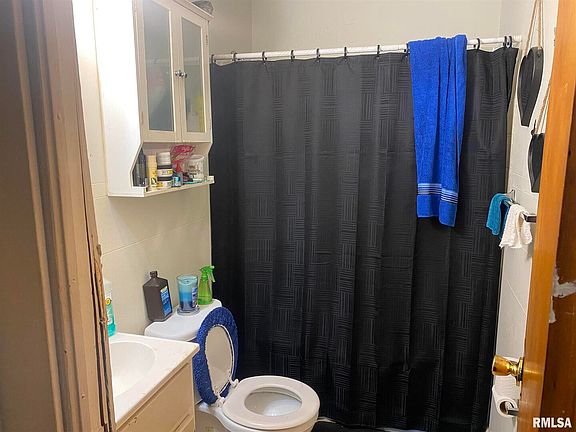 4th image of 307 E Lynda Dr
