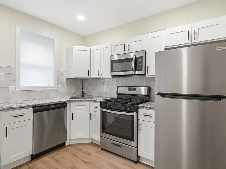 1441 S Marston St — Photo 4