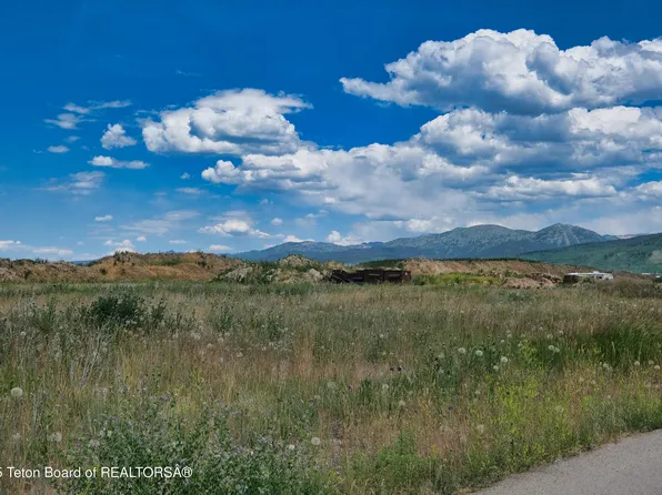 220 Business Centre Cir, Driggs, ID 83422