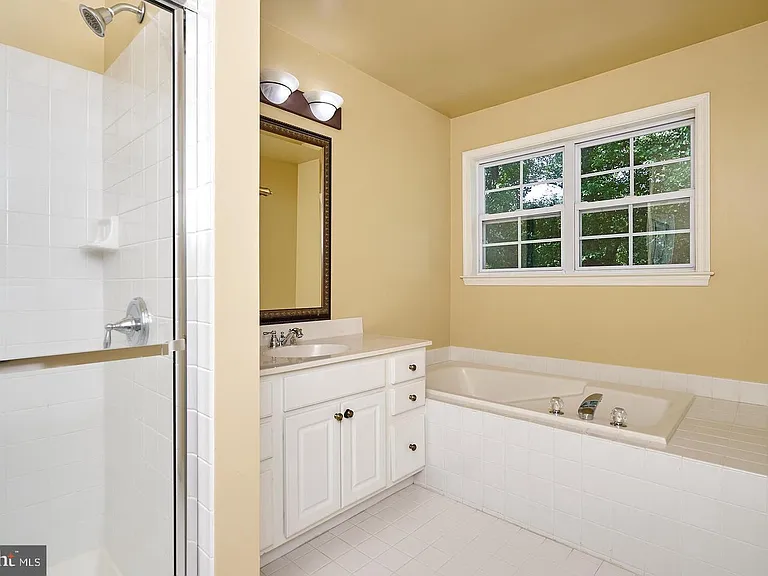 138 Whispering Oaks Dr #1708 — Photo 10