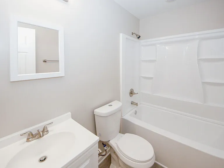 4225 Wingfoot Ct — Photo 9