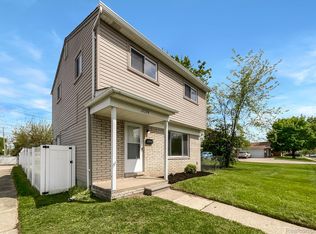 17394 Beech Daly Rd, Redford, MI 48240