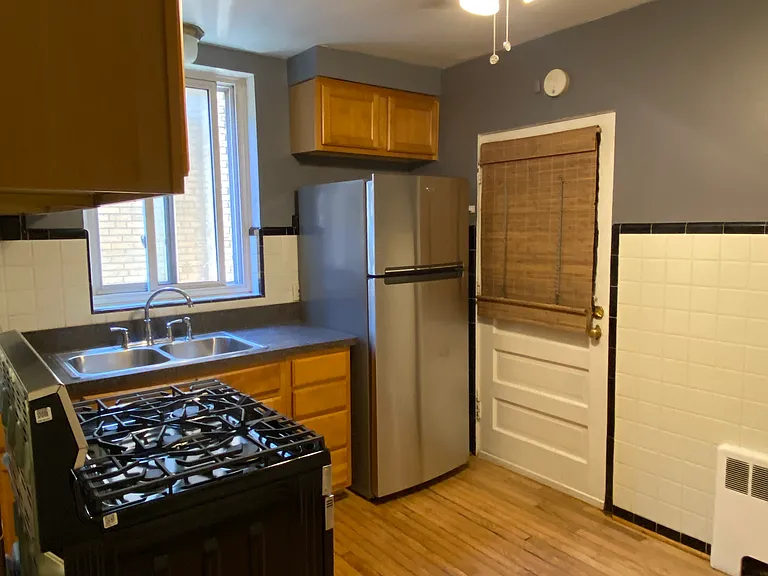 1112 N Harlem Ave — Photo 13