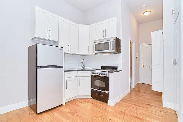 Rented by Living New York | media 18