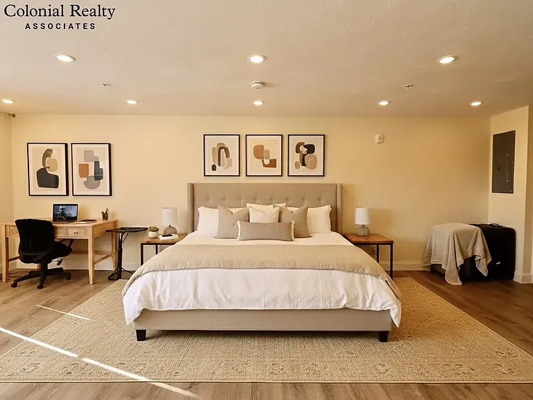 1028 Commonwealth Ave #204 — Photo 1