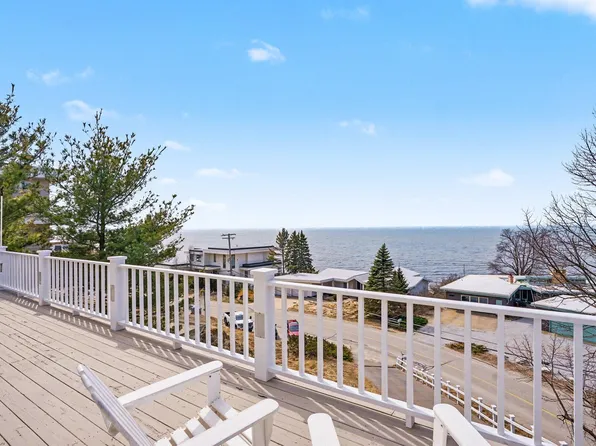 17778 N Shore Estates Rd, Spring Lake, MI 49456