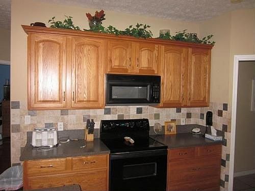 5th image of 120 Eagle Pointe Dr