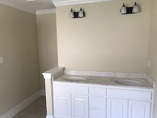 3606 Ashford Dr — Photo 10