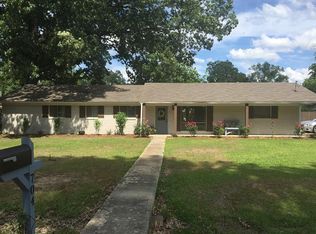 704 Aspen Rd, Starkville, MS 39759