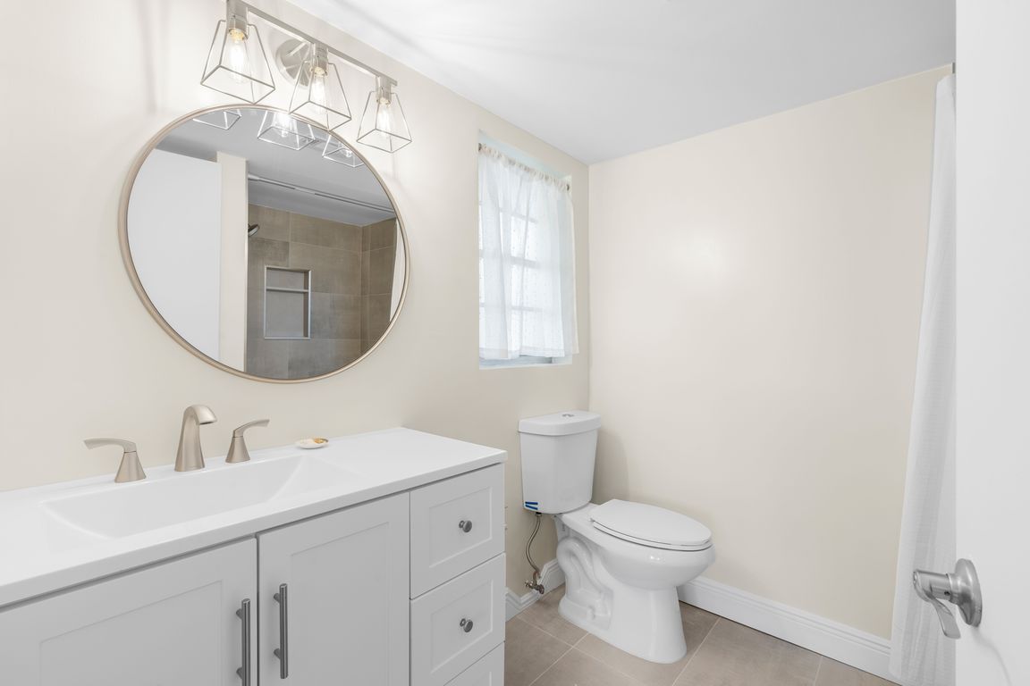 next background image