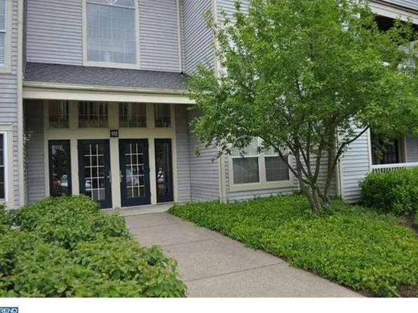 112 Biscayne Ct #8-2008, Princeton, NJ 08540