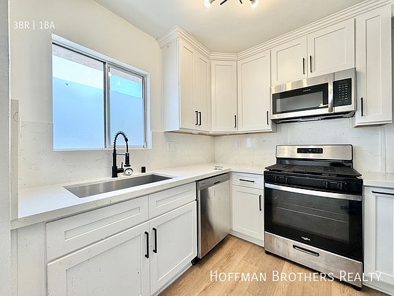 5th image of 3001 Petite Ct #7A