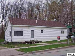 403 Meeker St, Leslie, MI