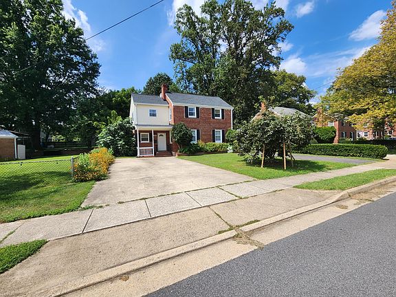 2nd image of 3010 Marshall St