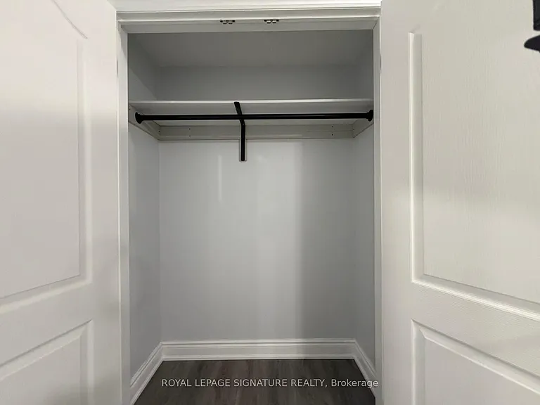 56 Kimbourne Ave #BASEMENT — Photo 8