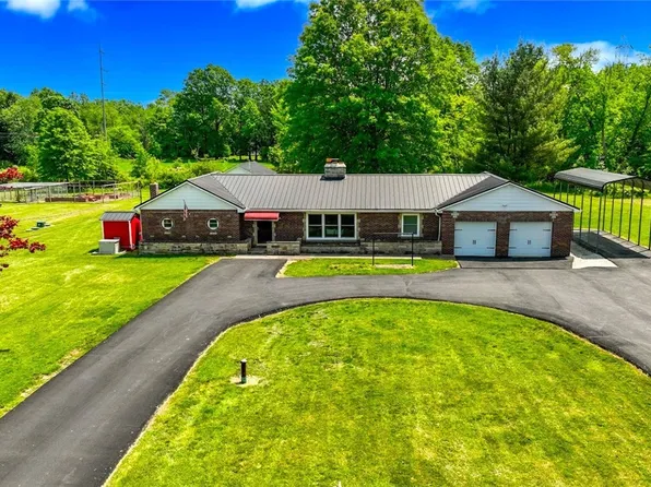 4597 Rock Cut Rd, Barberton, OH 44203