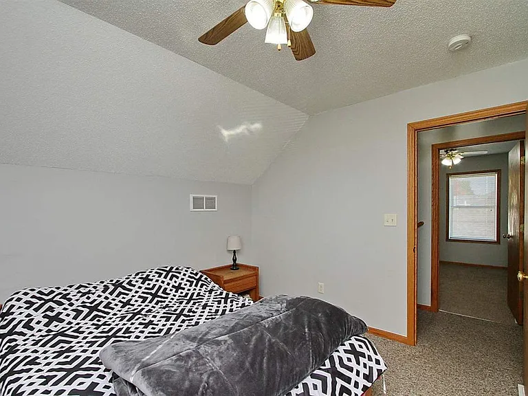 2503 Aster Ave — Photo 26