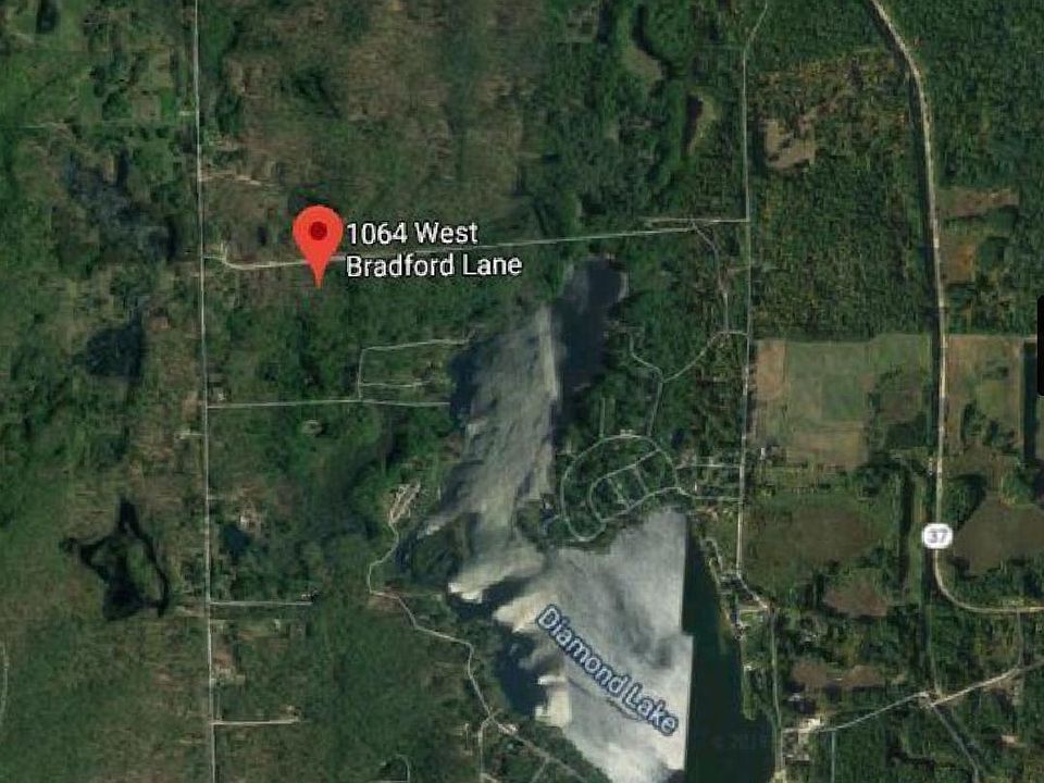 2nd image of 1064 W Bradford Ln