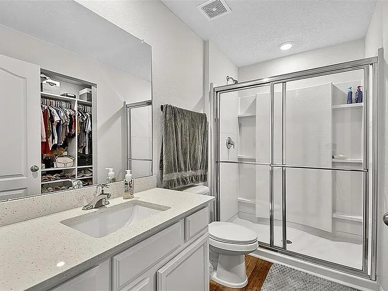 70 Pebble Beach Dr — Photo 25