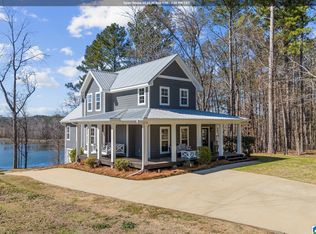 825 Cove Rd, Sylacauga, AL 35151