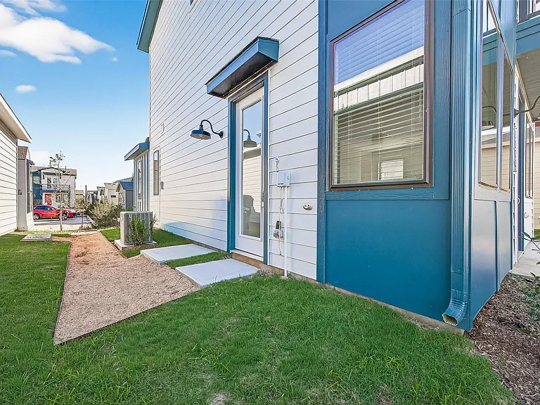 3223 Loam Ln — Photo 39