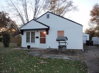 246 Franklin Ave, Elyria, OH 44035