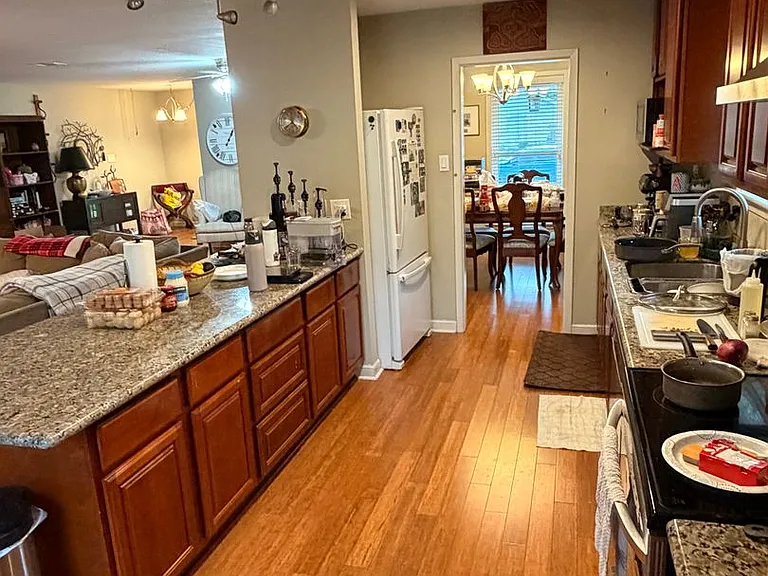 4908 Harris Ave — Photo 9