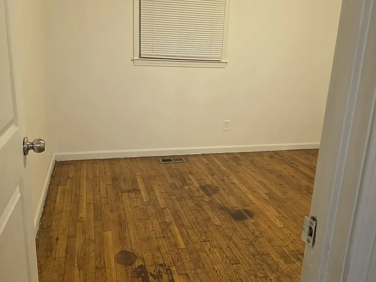 1310 Beaverbrook Dr — Photo 12
