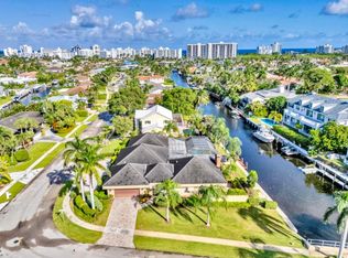 700 NE Bay Isle Dr, Boca Raton, FL 33487