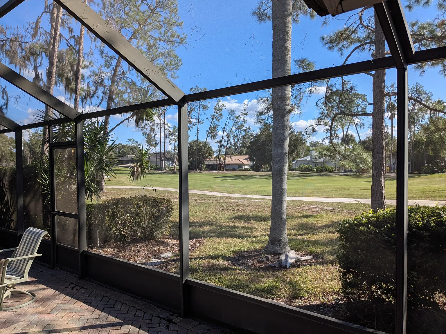 3 bed, 2900 sqft, $3,950 — Photo 3
