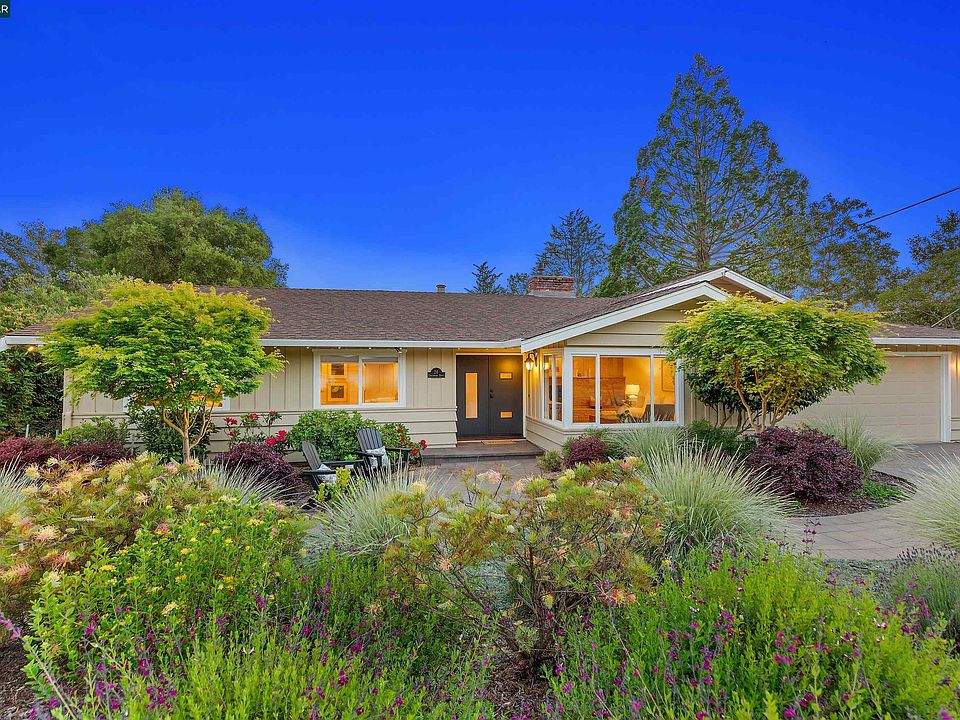 1st image of 26 Carisbrook Dr